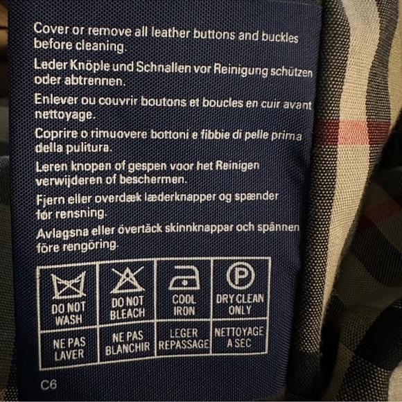 Vintage Burberry Classic Beige Trench Coat size 40 runs big XL - Picture 15 of 16